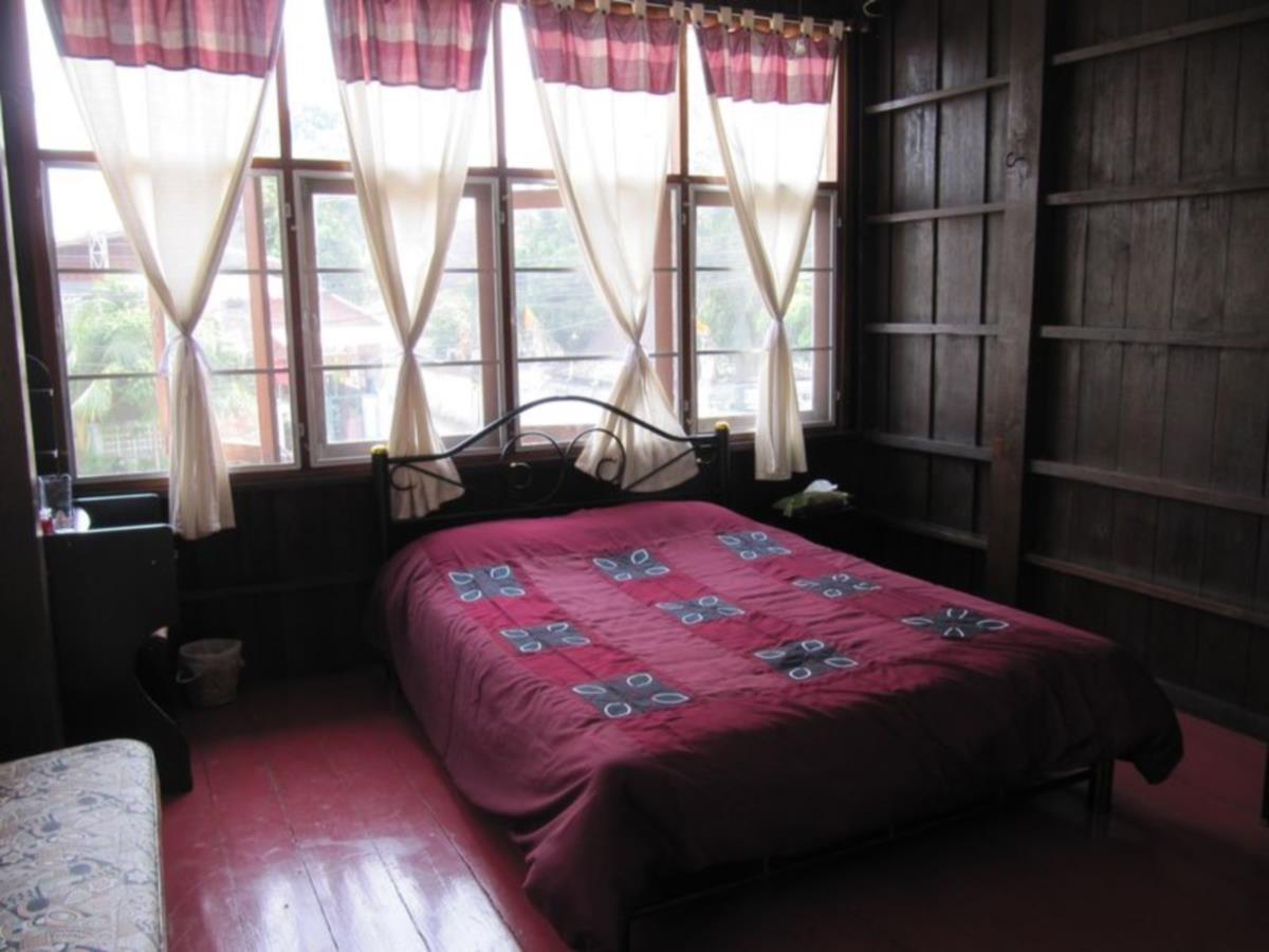 Samlanjed Guesthouse 清邁 外观 照片